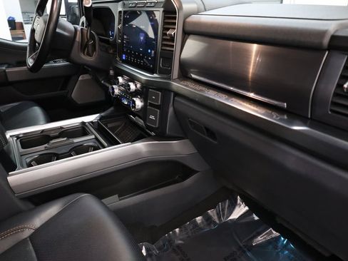 Used 2023 Ford F350 Lariat w/ FX4 Off-Road Package AWD/4WD image 90