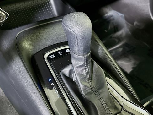 Used 2023 Toyota Corolla LE image 20