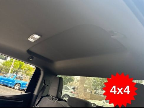 Used 2022 GMC Sierra 1500 SLE w/ LPO, GMC Protection Package AWD/4WD image 32