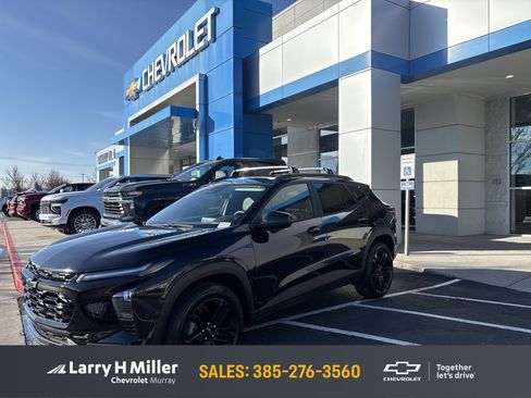 New 2026 Chevrolet Trax ACTIV w/ Sunroof Package image 1