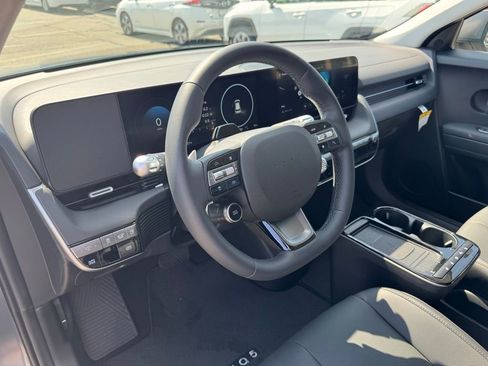 New 2025 Hyundai Ioniq 5 SEL image 15