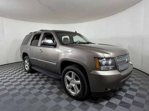 Used 2011 Chevrolet Tahoe LTZ RWD image 1