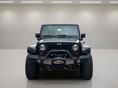 Used 2012 Jeep Wrangler Unlimited Sahara w/ Dual Top Group image 8