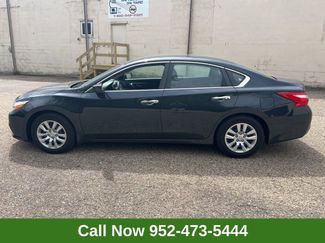 Used 2017 Nissan Altima 2.5 S w/ Power Driver Seat Package FWD video 1