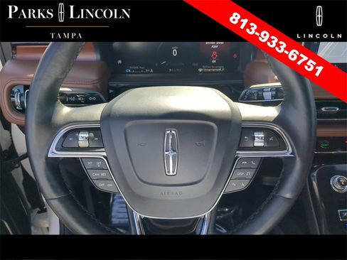 Certified 2022 Lincoln Nautilus Reserve image 29