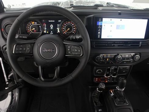 New 2026 Jeep Wrangler Unlimited Rubicon image 10