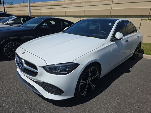 Used 2022 Mercedes-Benz C 300 Sedan image 3