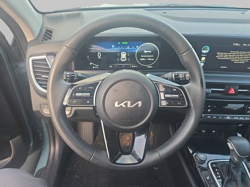 Certified 2024 Kia Seltos S AWD/4WD image 4