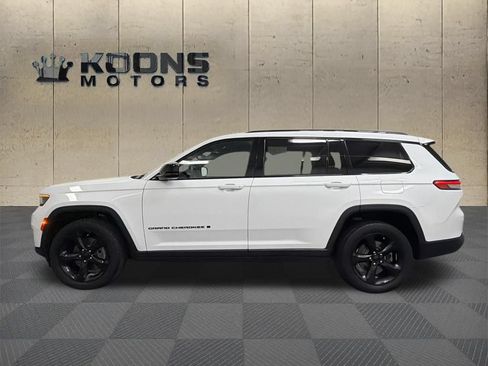 Used 2021 Jeep Grand Cherokee L Laredo AWD/4WD image 4