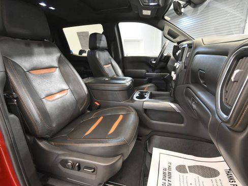 Used 2020 GMC Sierra 1500 AT4 w/ AT4 Premium Package AWD/4WD image 21