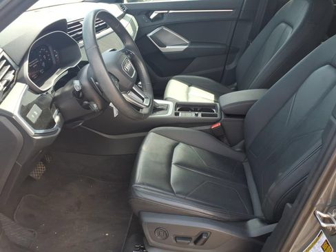 Used 2025 Audi Q3 2.0T Premium AWD/4WD image 12
