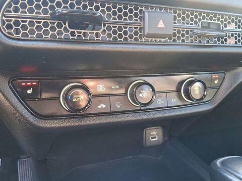 Used 2024 Honda HR-V Sport image 16