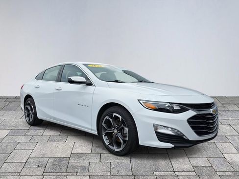 Used 2023 Chevrolet Malibu LT image 1
