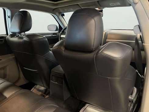 Used 2006 Chrysler 300 SRT8 w/ SRT Option Group II image 24