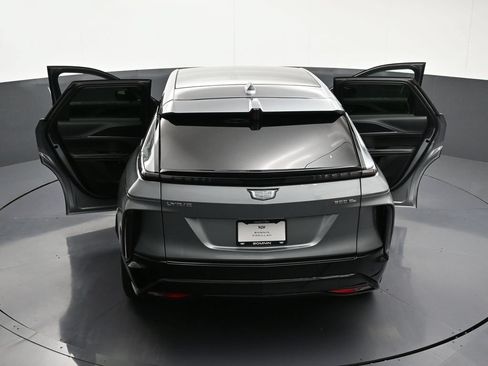 Certified 2026 Cadillac Lyriq Sport AWD/4WD image 36