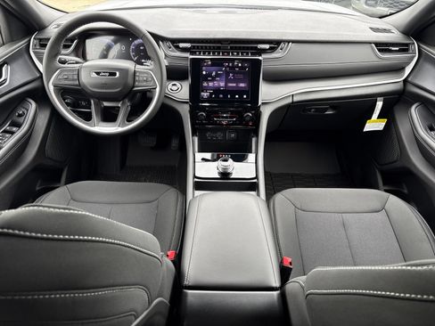 New 2026 Jeep Grand Cherokee L Laredo RWD image 22