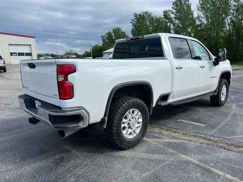 Used 2022 Chevrolet Silverado 2500 LTZ w/ LTZ Plus Package AWD/4WD image 4