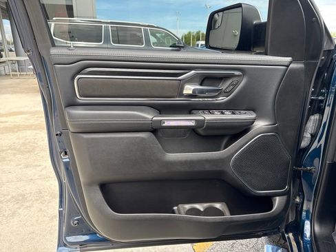 Used 2024 RAM 1500 Laramie AWD/4WD image 19