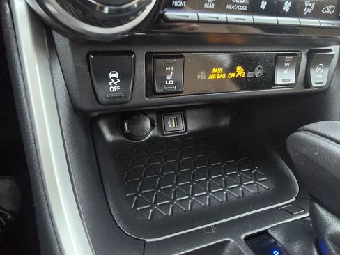 Used 2023 Toyota RAV4 XLE w/ Convenience Package image 25