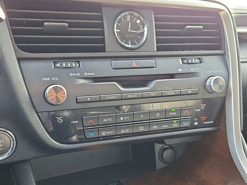 Used 2018 Lexus RX 350 AWD image 16