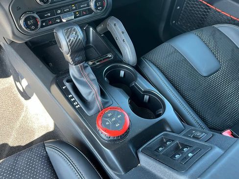 Used 2025 Ford Bronco Raptor w/ Interior Carbon Fiber Pack AWD/4WD image 33