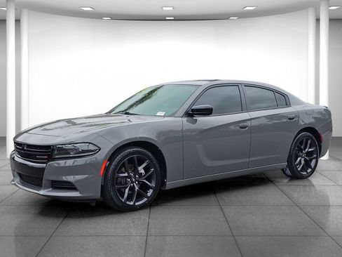 Used 2023 Dodge Charger SXT w/ Blacktop Package RWD image 3