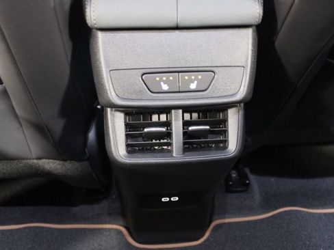 New 2026 GMC Terrain AT4 AWD/4WD image 21