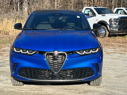 Used 2024 Alfa Romeo Tonale Ti image 3