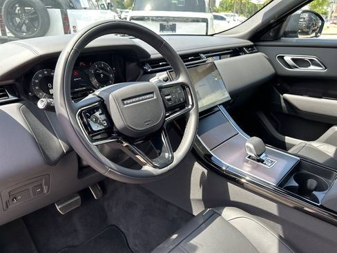 New 2026 Land Rover Range Rover Velar Dynamic SE image 24