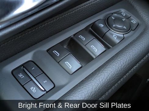 Used 2022 GMC Yukon Denali w/ Max Trailering Package image 27