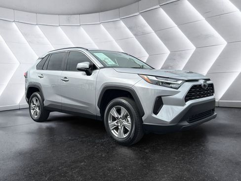 Certified 2025 Toyota RAV4 XLE w/ Convenience Package image 1