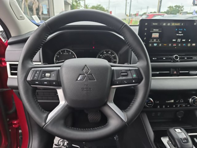 Used 2025 Mitsubishi Outlander SE AWD/4WD image 20