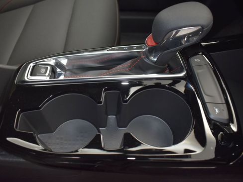 New 2026 Chevrolet Trax RS w/ Driver Confidence Package image 25