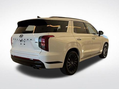 Used 2025 Hyundai Palisade Calligraphy AWD/4WD image 3