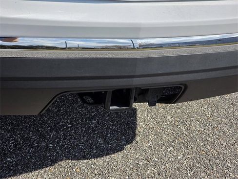 Used 2020 Chevrolet Equinox LT image 27