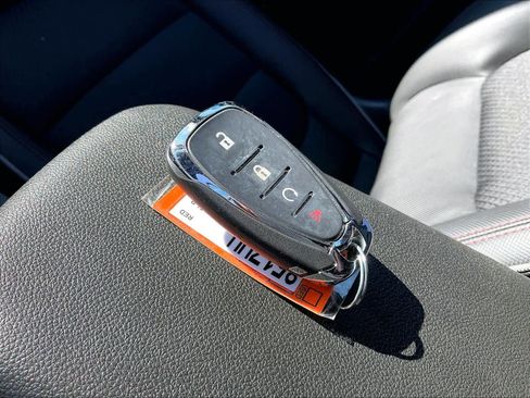 Used 2022 Chevrolet TrailBlazer RS image 13