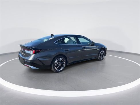 New 2026 Hyundai Sonata SEL image 8