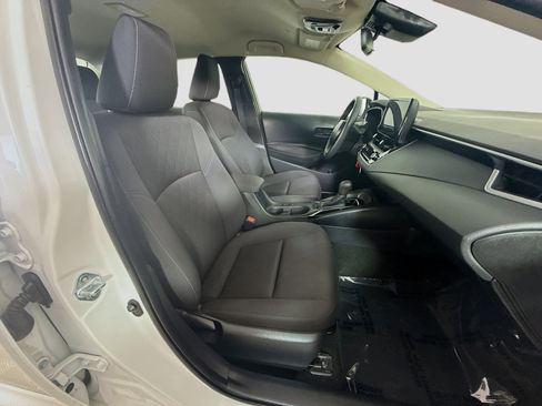 Used 2024 Toyota Corolla LE FWD image 28
