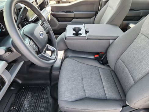 New 2025 Ford F550 4x4 Crew Cab Super Duty image 16