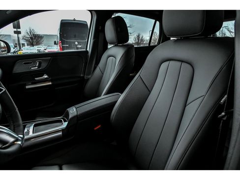 New 2026 Mercedes-Benz GLA 250 4MATIC image 7