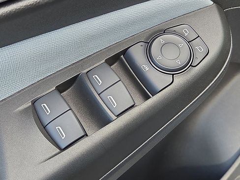 New 2026 Buick Envista Preferred w/ Advanced Safety Package image 13