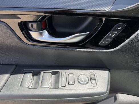 Used 2024 Honda CR-V EX-L image 17