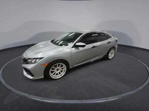 Used 2018 Honda Civic Sport image 4