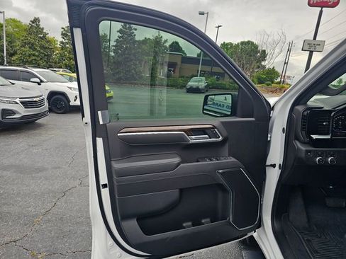 Used 2026 GMC Sierra 1500 Elevation AWD/4WD image 32