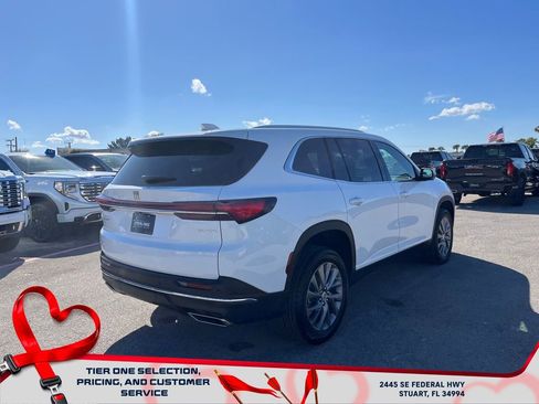 New 2026 Buick Enclave Preferred image 7