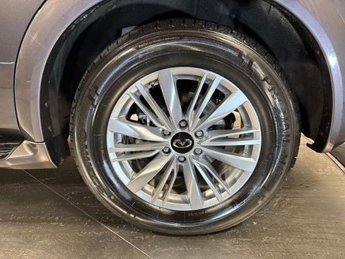 Certified 2024 INFINITI QX80 Luxe image 11