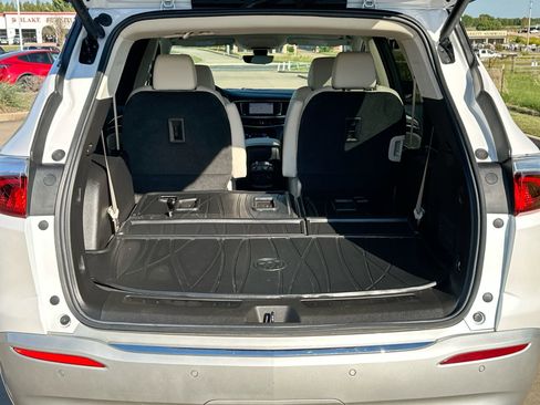 Used 2022 Buick Enclave Premium w/ Surround and Sites Package image 24