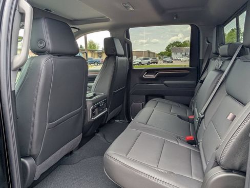 New 2026 GMC Sierra 3500 Denali w/ Denali Reserve Package AWD/4WD image 35
