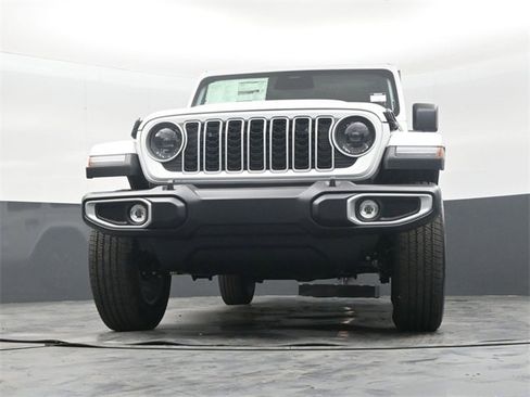 New 2026 Jeep Wrangler Sahara image 43