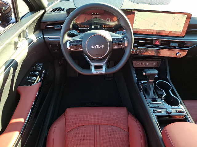 New 2027 Kia K5 GT-Line w/ GT-Line Premium Package FWD image 7